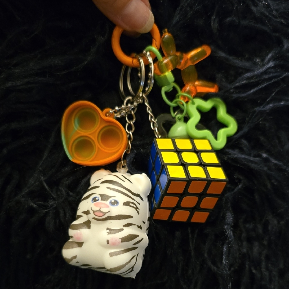 Kids Sensory Keychain ~ Backpack Zipper-pull
